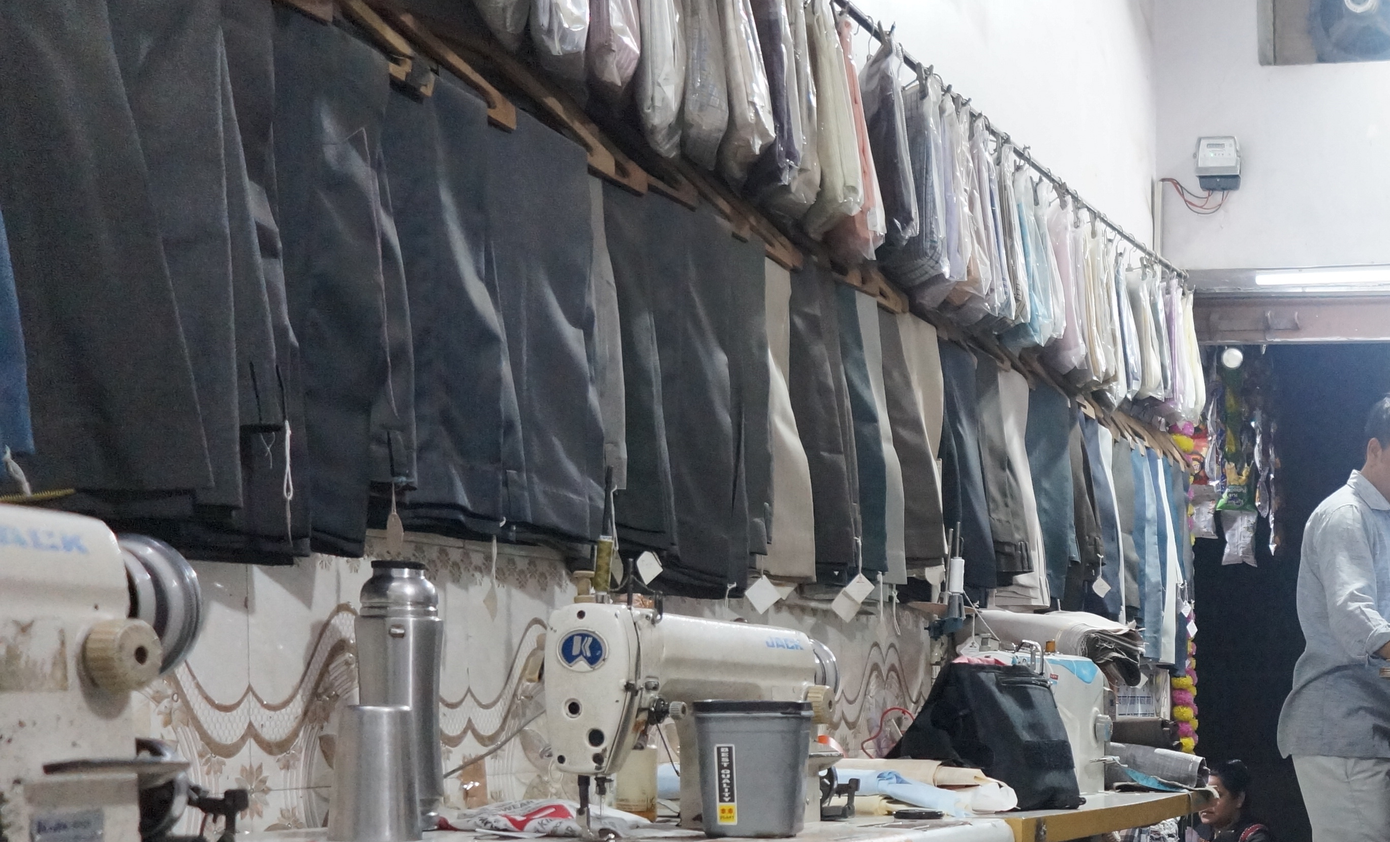 Tailor7 Premium Fabrics and Tailoring Services